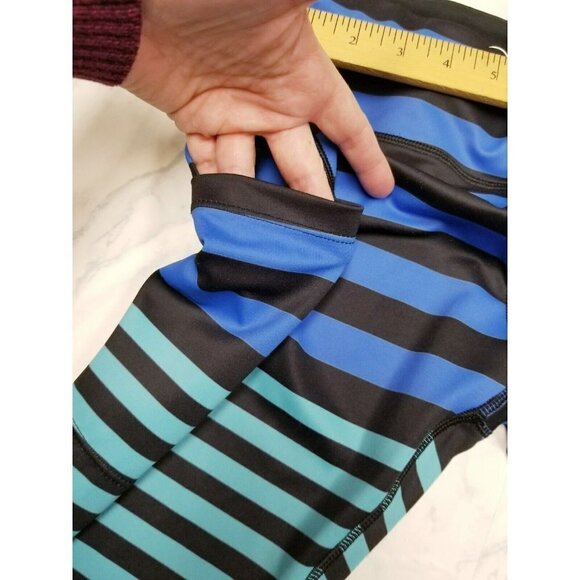 Belcorva Cropped Leggings size medium  workout athleisure yoga running nwot - Picture 8 of 13